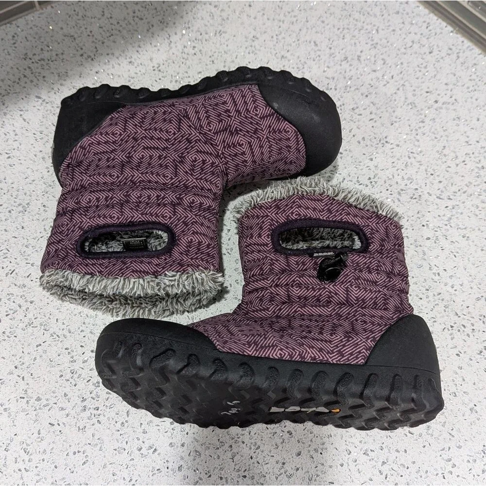 Bogs Kids B-moc puff Purple Dash Winter Boots Big Girls Size 4